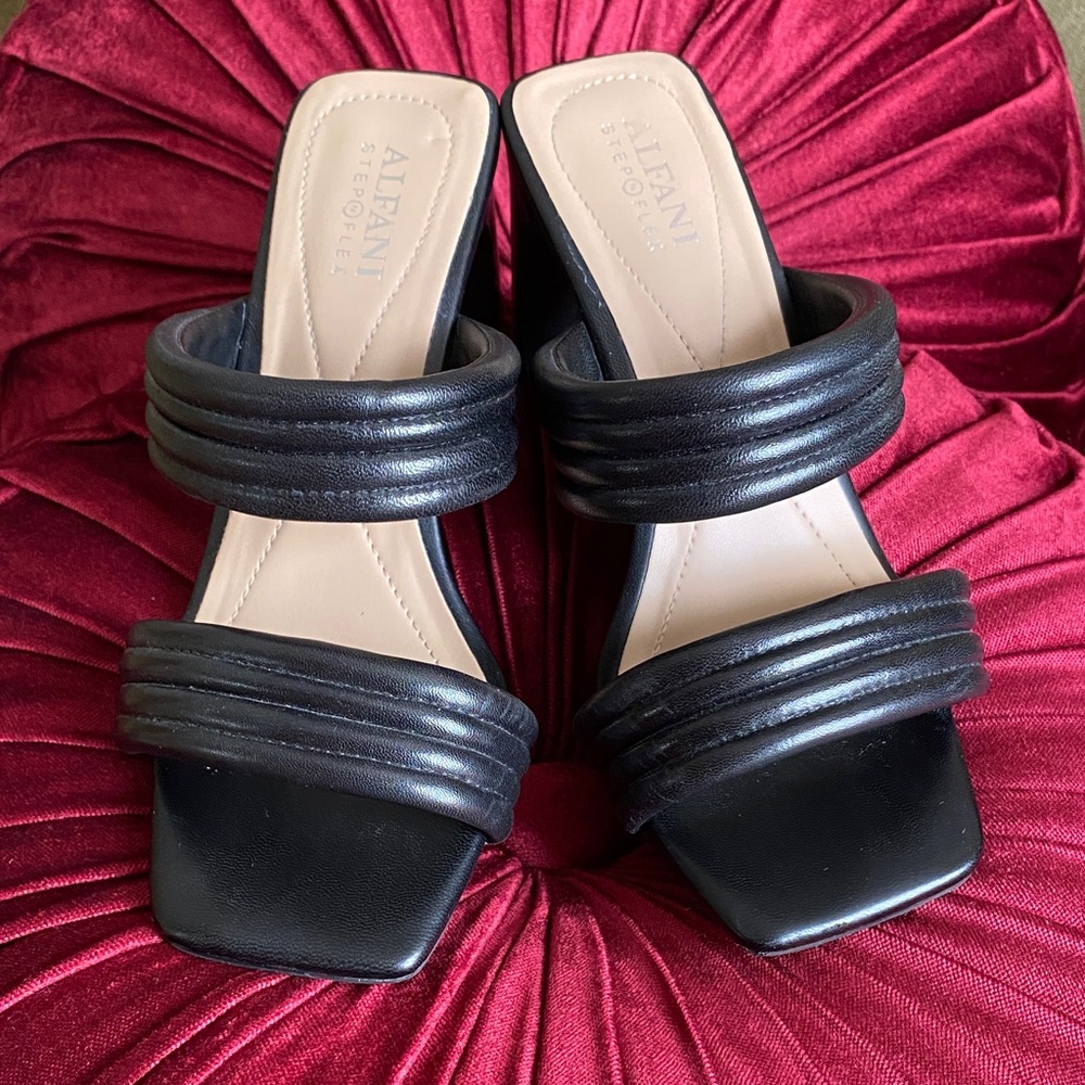 Alfani Step -n- Flex Black Strappy Mules